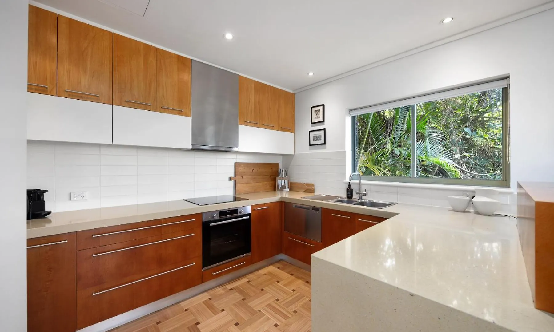 누사 Hastings Park: Modern, Ocean View Retreat 아파트